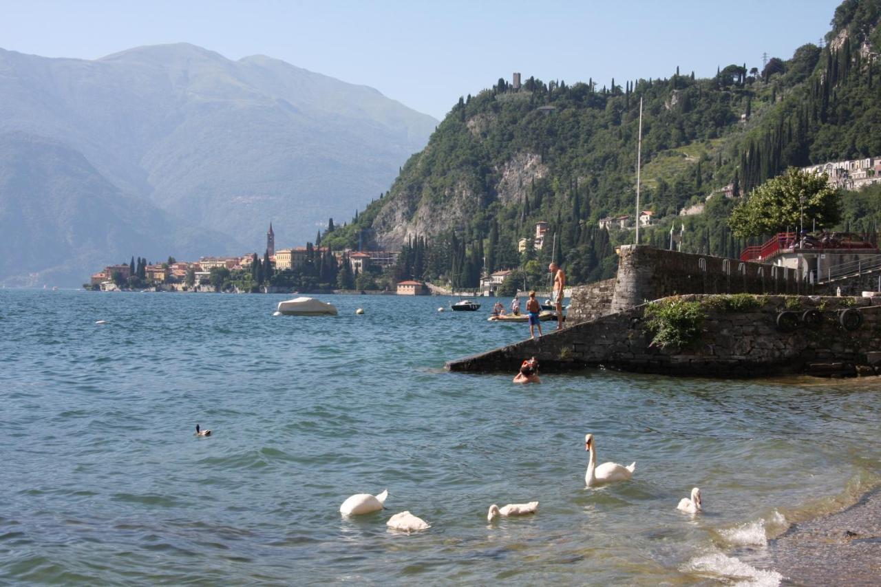 Casa In Riva Al Lago Βαρένα Εξωτερικό φωτογραφία
